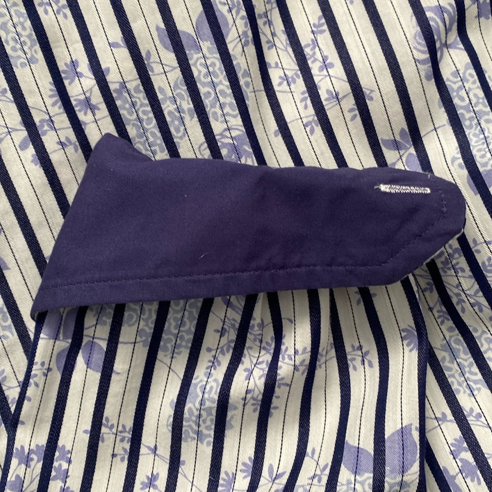 Long sleeve patterned dress shirt